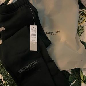 Fear of God ss22 black sweatpants (Kids L (10) reflective sign